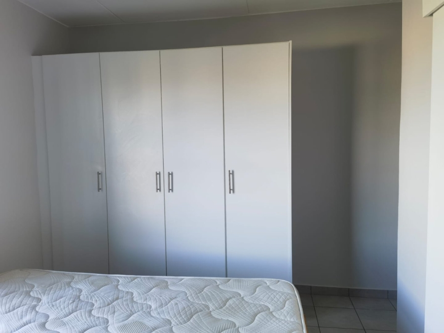 To Let 2 Bedroom Property for Rent in Parklands Western Cape